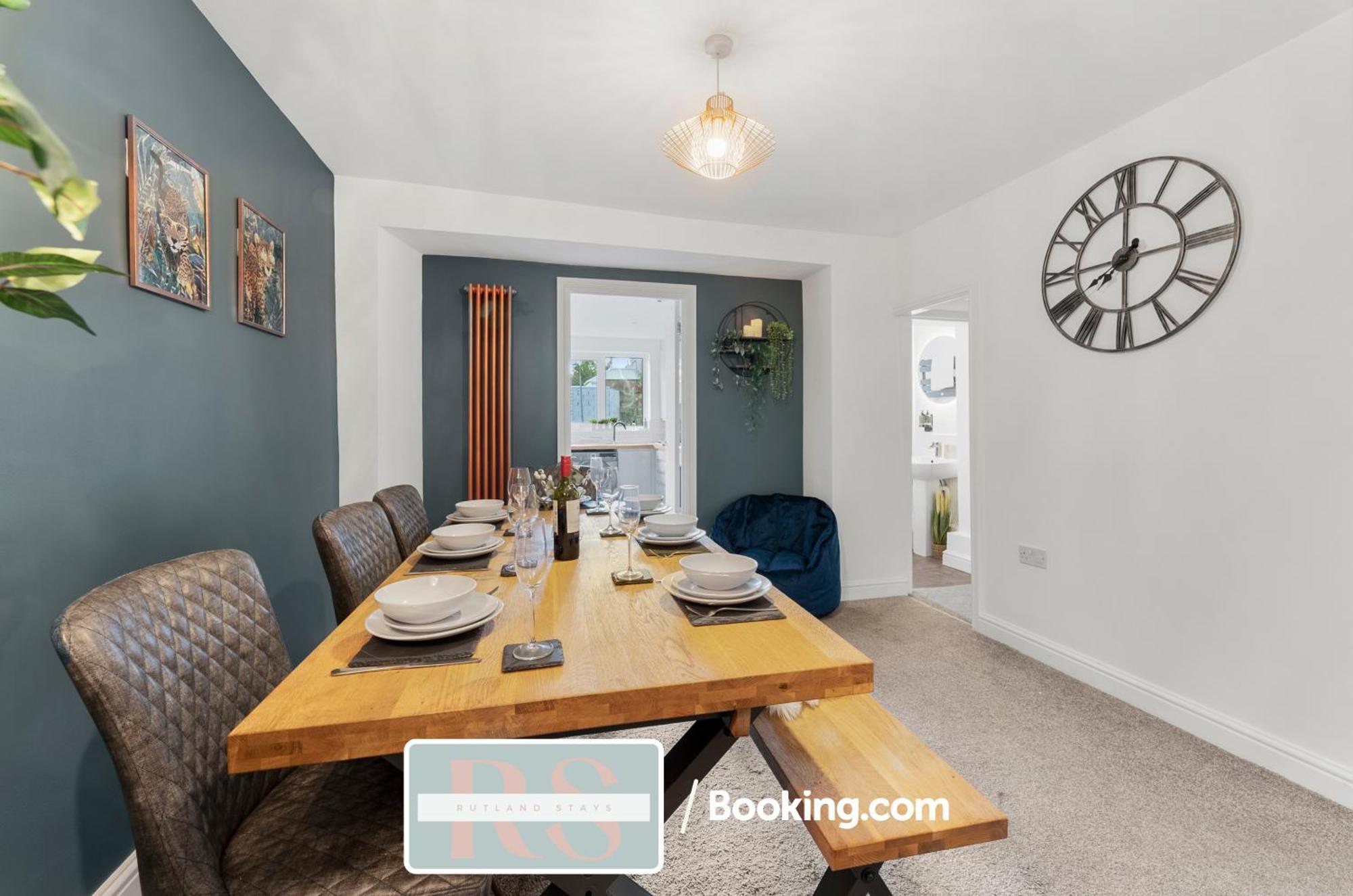 Contractors Accommodation South Wales By Rutland Stays Short Lets & Serviced Accommodation Pentre Treorky Bagian luar foto